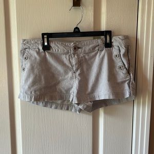 Rusty Shorts